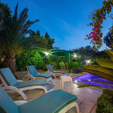 Villa Sans Icmeler Daily Weekly Rentals Ичмелер