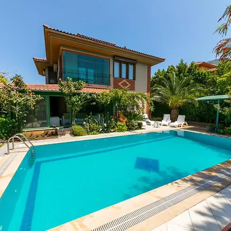 Villa Sans Icmeler Daily Weekly Rentals İçmeler
