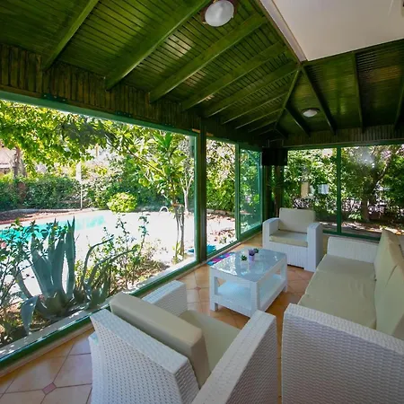 Villa Sans Icmeler Daily Weekly Rentals Villa İçmeler